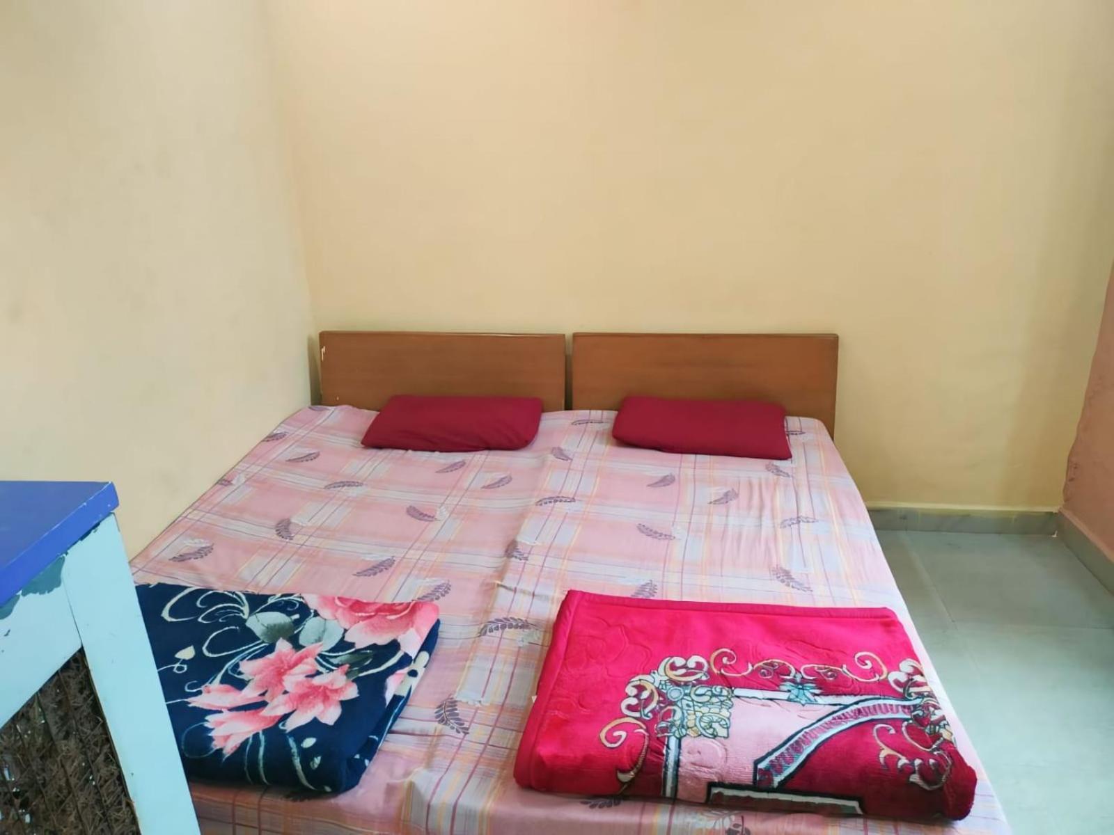 Kailash Kuti Guest House Ujjain Exterior foto